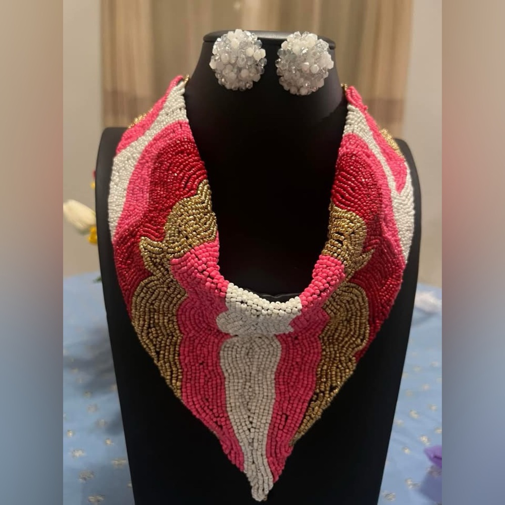 Pink and Gold Beaded Necklace with Earrings